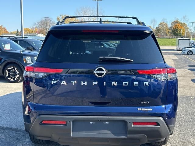 2025 Nissan Pathfinder SV 4WD