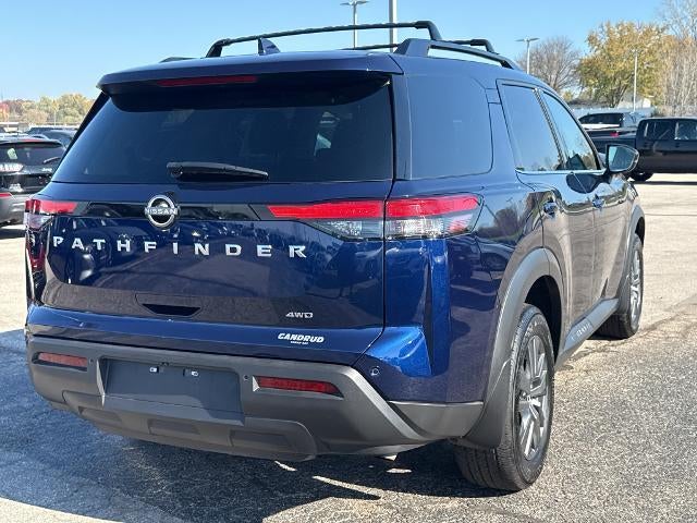 2025 Nissan Pathfinder SV 4WD