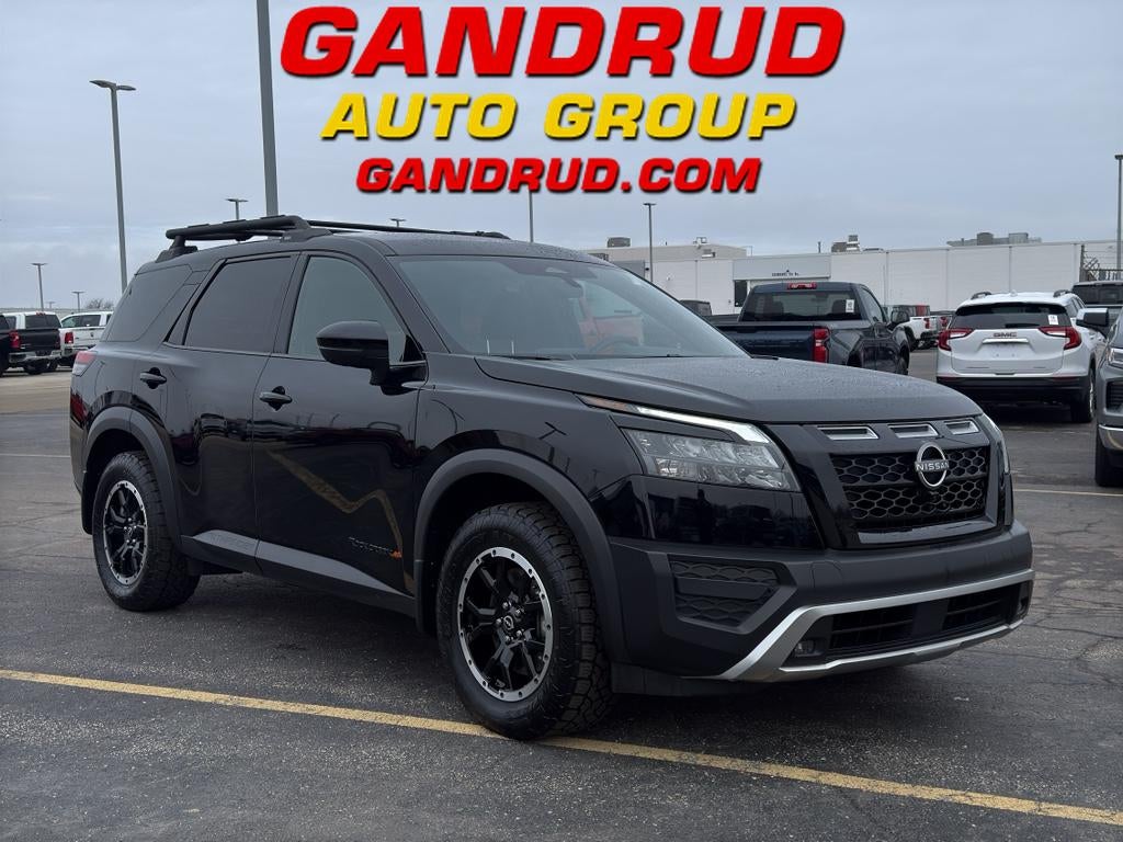2025 Nissan Pathfinder Rock Creek 4WD