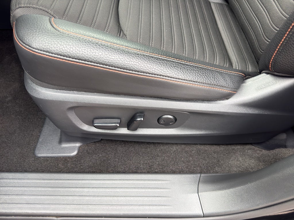 2025 Nissan Pathfinder Rock Creek 4WD