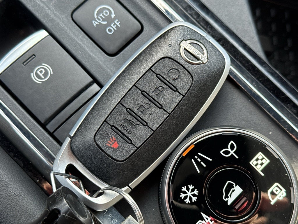 2025 Nissan Pathfinder Rock Creek 4WD