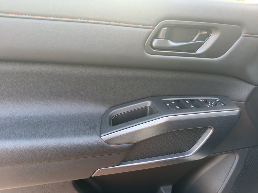 2025 Nissan Pathfinder Rock Creek 4WD