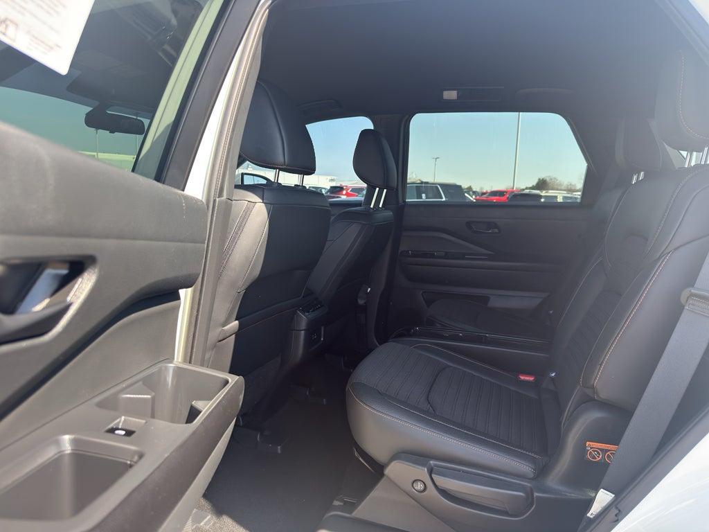 2023 Nissan Pathfinder Rock Creek 4WD