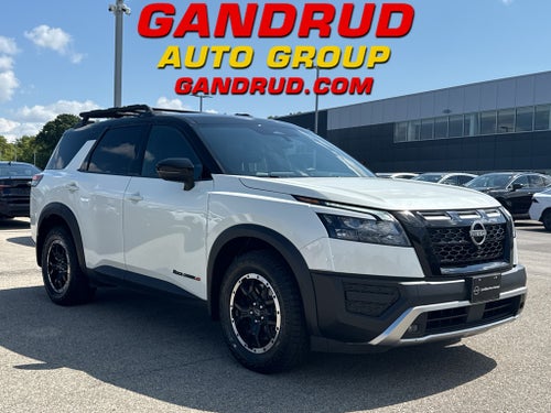 2023 Nissan Pathfinder Rock Creek 4WD