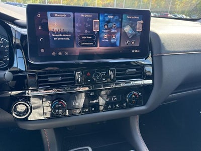 2026 Nissan Pathfinder Rock Creek 4WD