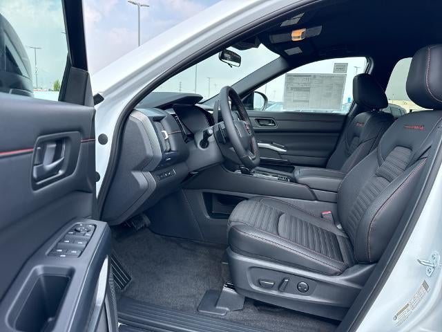 2026 Nissan Pathfinder Rock Creek 4WD