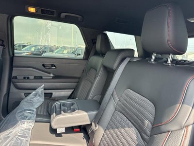 2026 Nissan Pathfinder Rock Creek 4WD