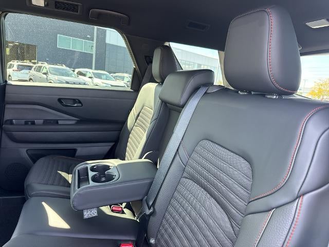2026 Nissan Pathfinder Rock Creek 4WD