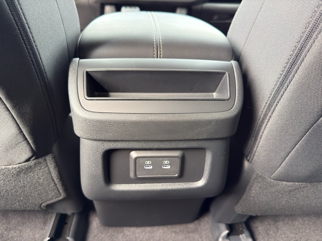 2026 Nissan Pathfinder SV 4WD