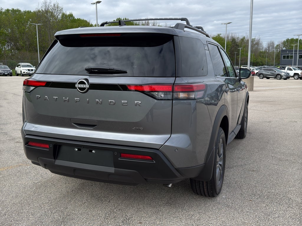2026 Nissan Pathfinder SV 4WD
