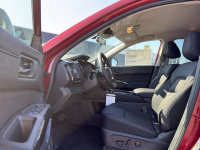 2026 Nissan Pathfinder SV 4WD