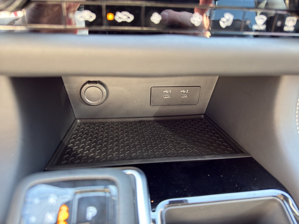 2026 Nissan Pathfinder SV 4WD