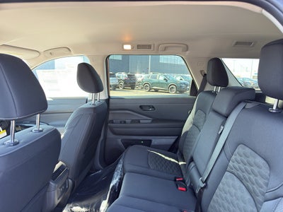 2026 Nissan Pathfinder SV 4WD