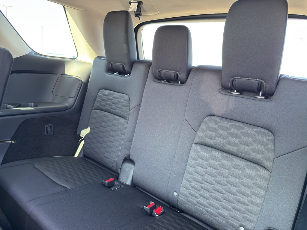 2026 Nissan Pathfinder SV 4WD