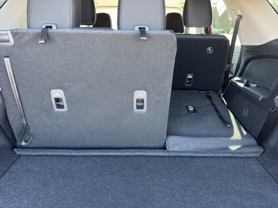 2026 Nissan Pathfinder SV 4WD