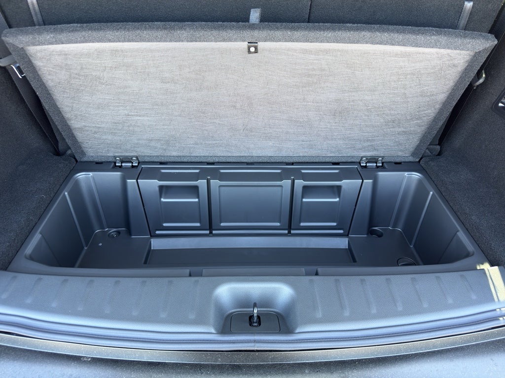 2026 Nissan Pathfinder SV 4WD