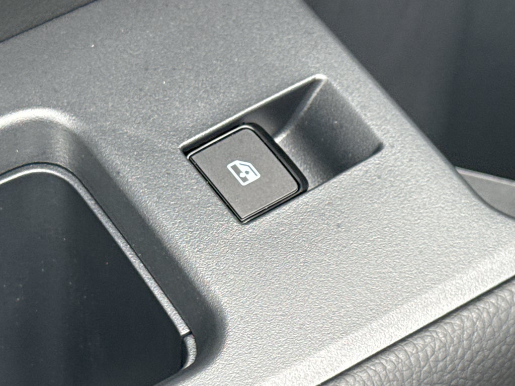 2026 Nissan Pathfinder SV 4WD