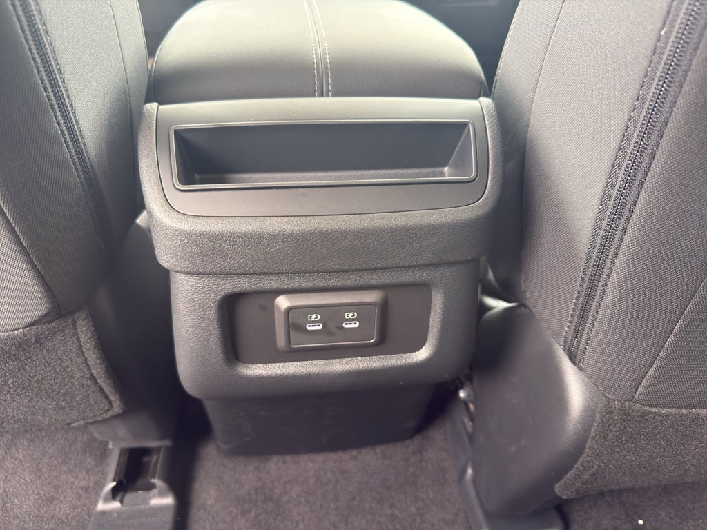2026 Nissan Pathfinder SV 4WD