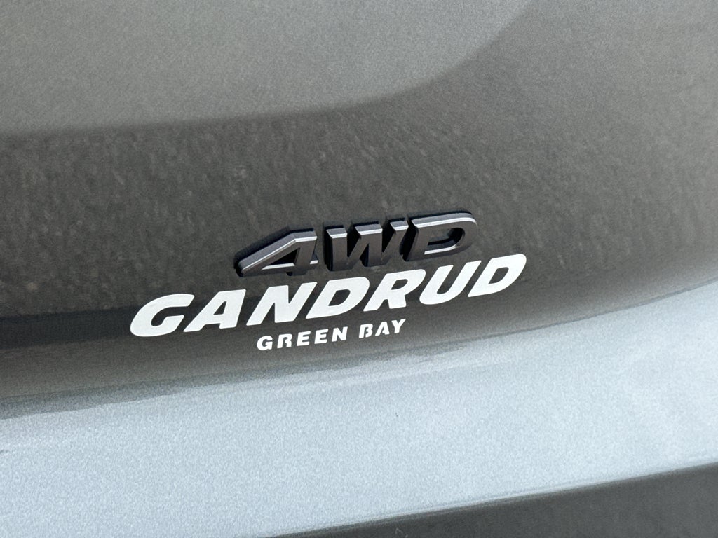 2026 Nissan Pathfinder SV 4WD