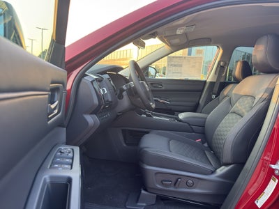 2026 Nissan Pathfinder SV 4WD