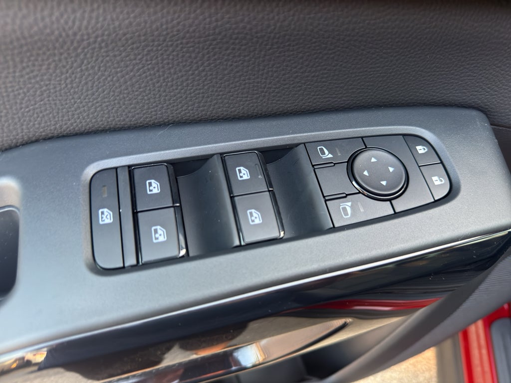 2026 Nissan Pathfinder SV 4WD