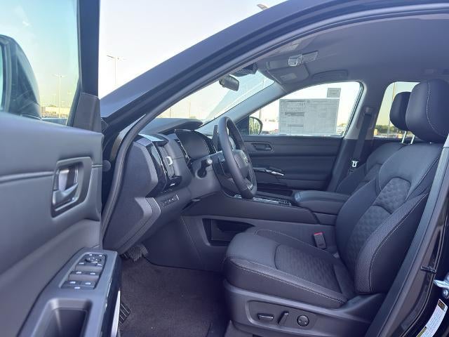 2026 Nissan Pathfinder SV 4WD
