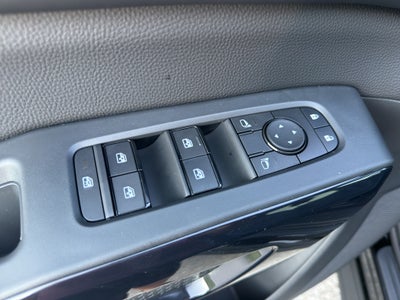 2026 Nissan Pathfinder SV 4WD