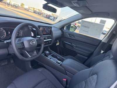2026 Nissan Pathfinder SV 4WD