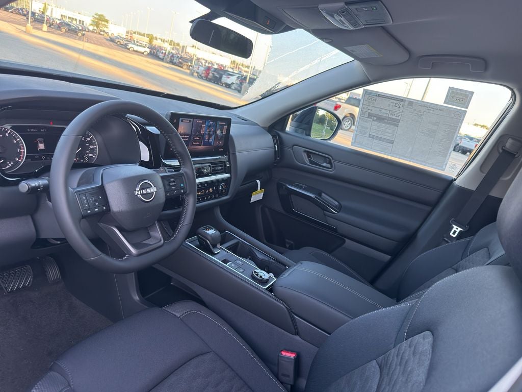 2026 Nissan Pathfinder SV 4WD