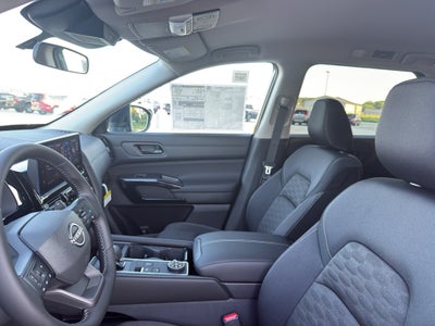 2026 Nissan Pathfinder SV 4WD