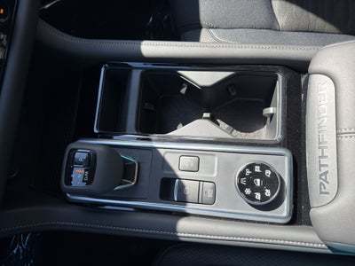 2026 Nissan Pathfinder SV 4WD