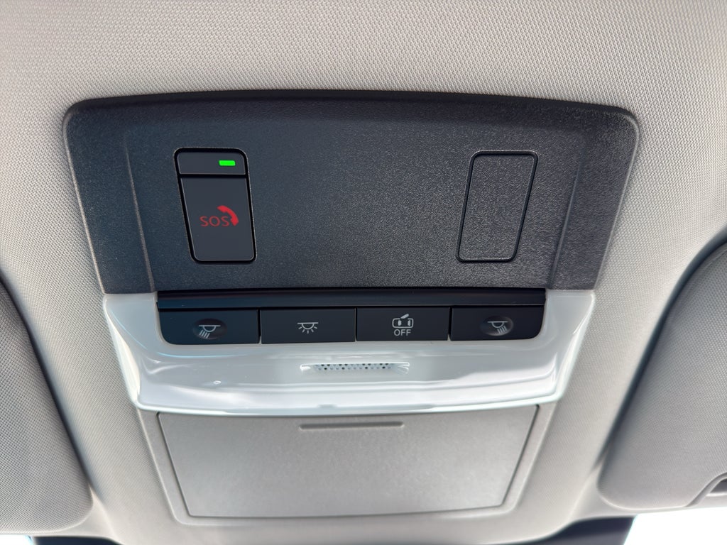 2026 Nissan Pathfinder SV 4WD