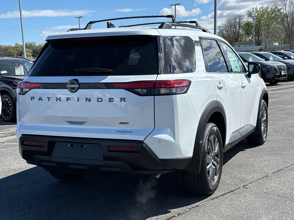 2026 Nissan Pathfinder SV 4WD