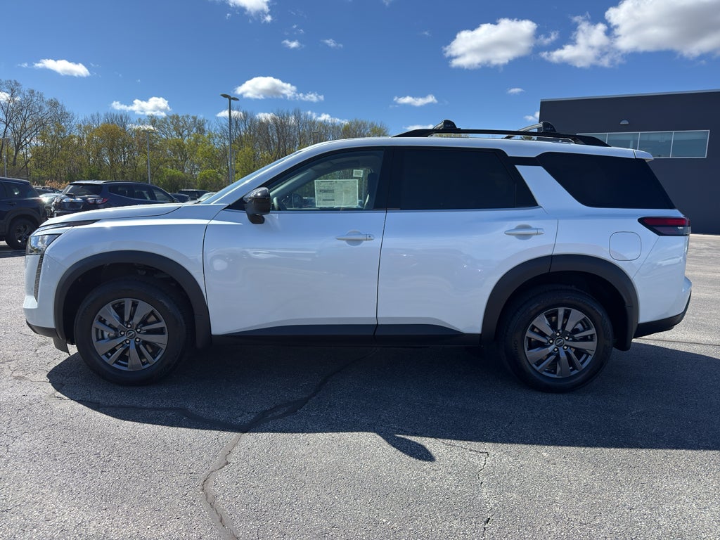 2026 Nissan Pathfinder SV 4WD