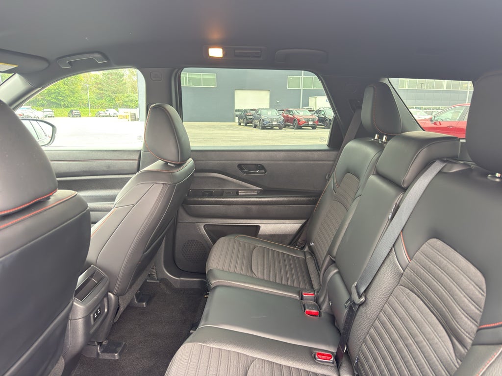 2026 Nissan Pathfinder Rock Creek 4WD