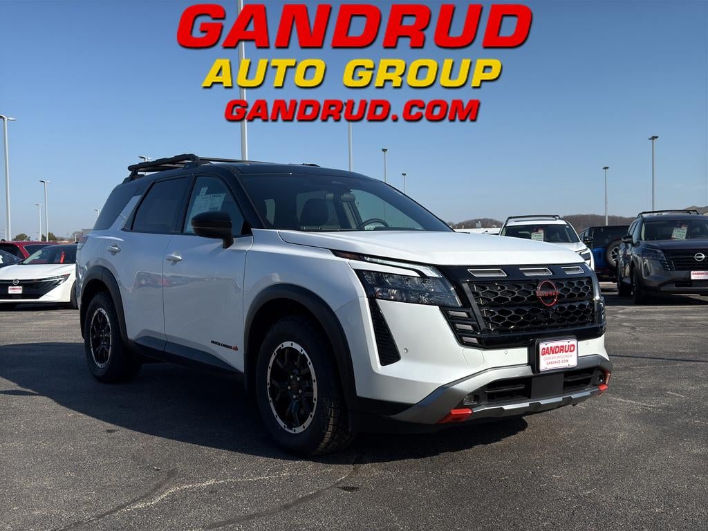 2026 Nissan Pathfinder Rock Creek 4WD