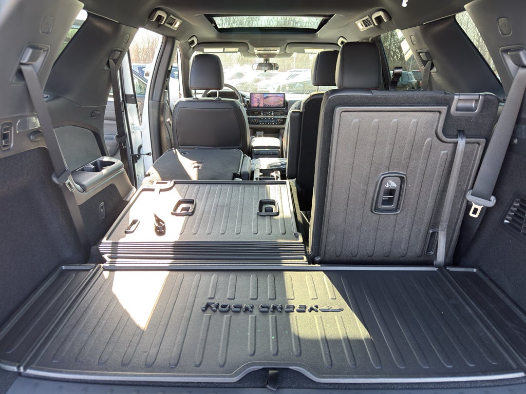 2026 Nissan Pathfinder Rock Creek 4WD