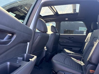 2026 Nissan Pathfinder Rock Creek 4WD