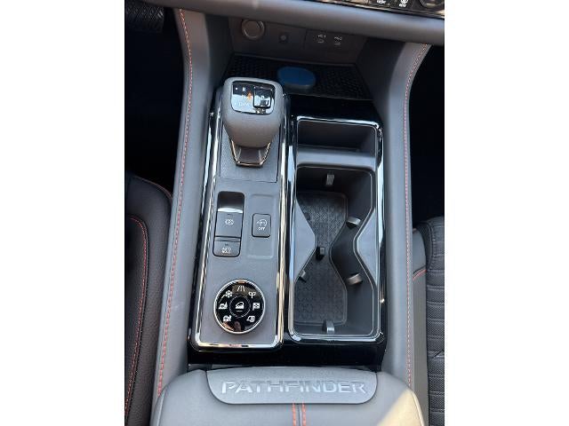 2026 Nissan Pathfinder Rock Creek 4WD