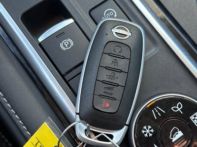 2023 Nissan Pathfinder SL 4WD