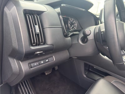 2024 Nissan Pathfinder SL 4WD