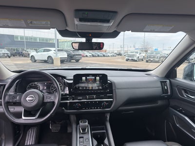 2024 Nissan Pathfinder SL 4WD