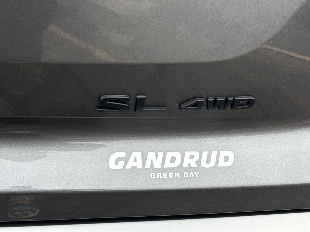 2024 Nissan Pathfinder SL 4WD