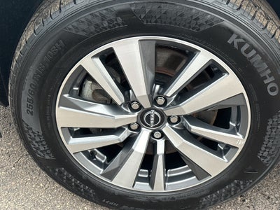 2024 Nissan Pathfinder SL 4WD