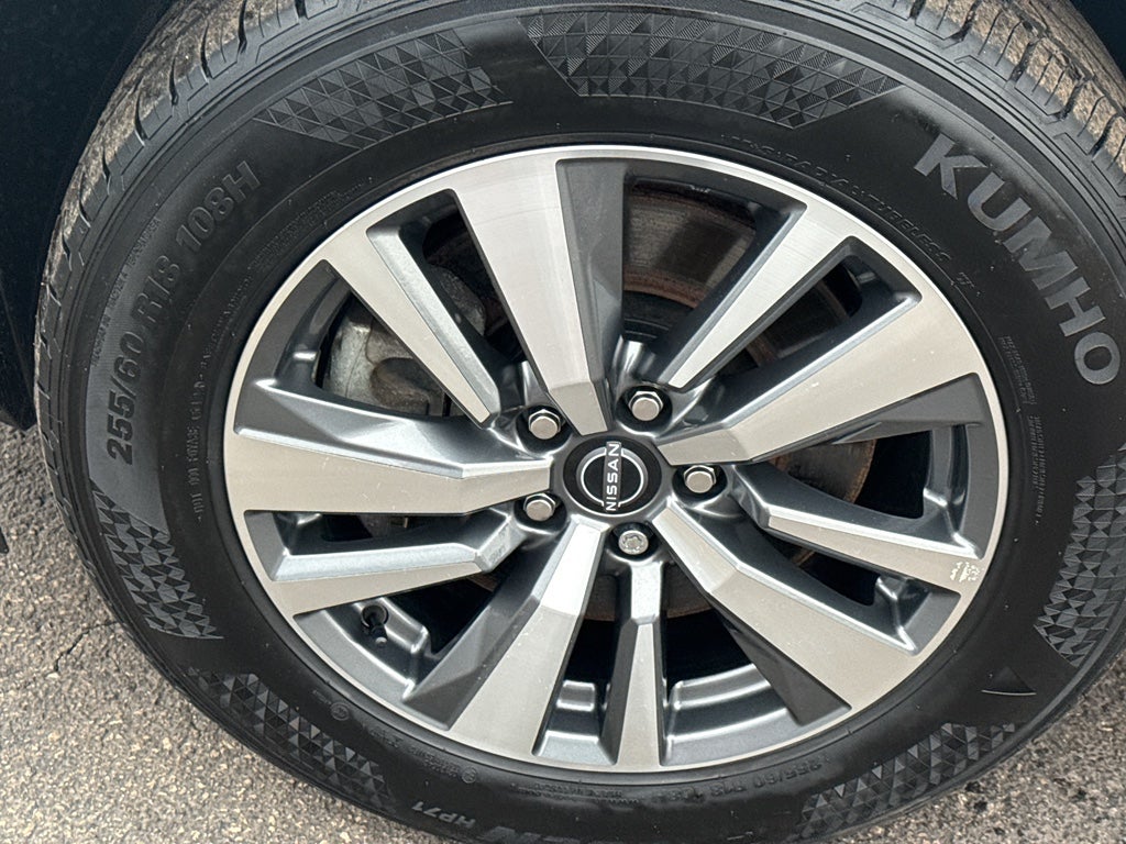 2024 Nissan Pathfinder SL 4WD