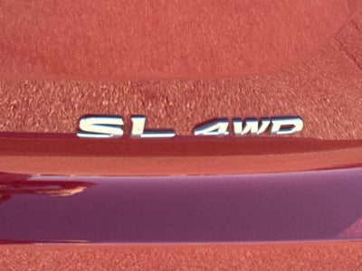 2023 Nissan Pathfinder SL 4WD