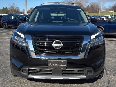 2025 Nissan Pathfinder SL 4WD