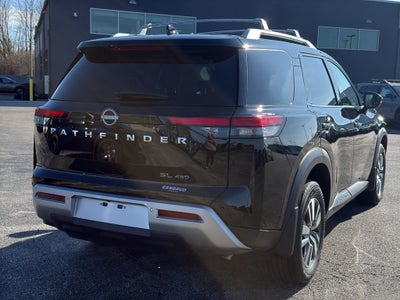 2025 Nissan Pathfinder SL 4WD