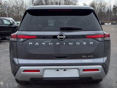 2025 Nissan Pathfinder SL 4WD