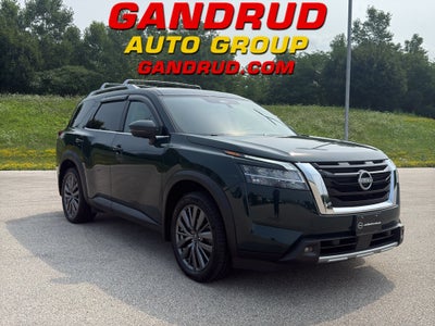 2024 Nissan Pathfinder SL 4WD